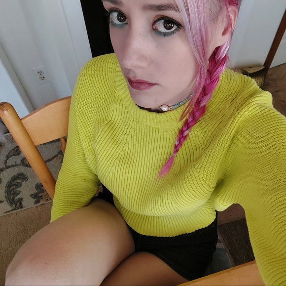 Meet your Posher, Chris - Picture 3 of 4